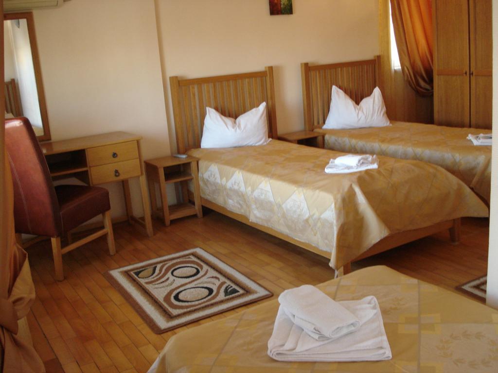 Villa Edel Constanţa Zimmer foto